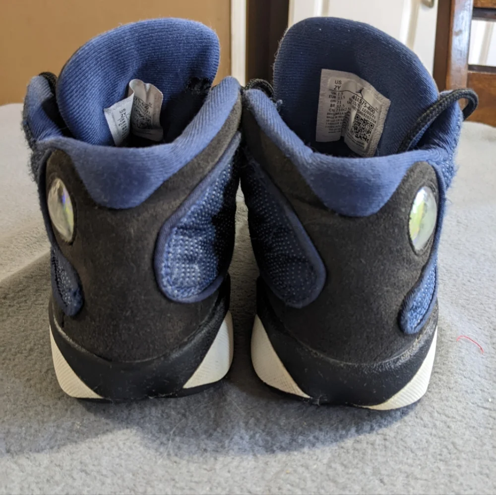 Nike Air Jordan retro 13 sz 2Y‎ navy black. Boys